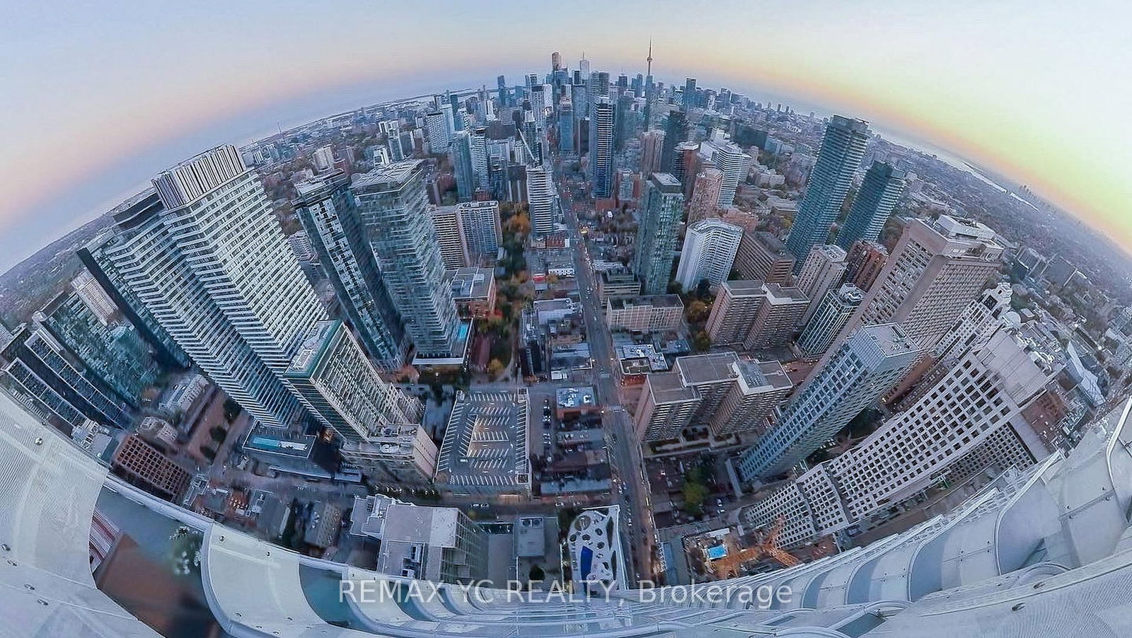 1 Bloor Street main photo