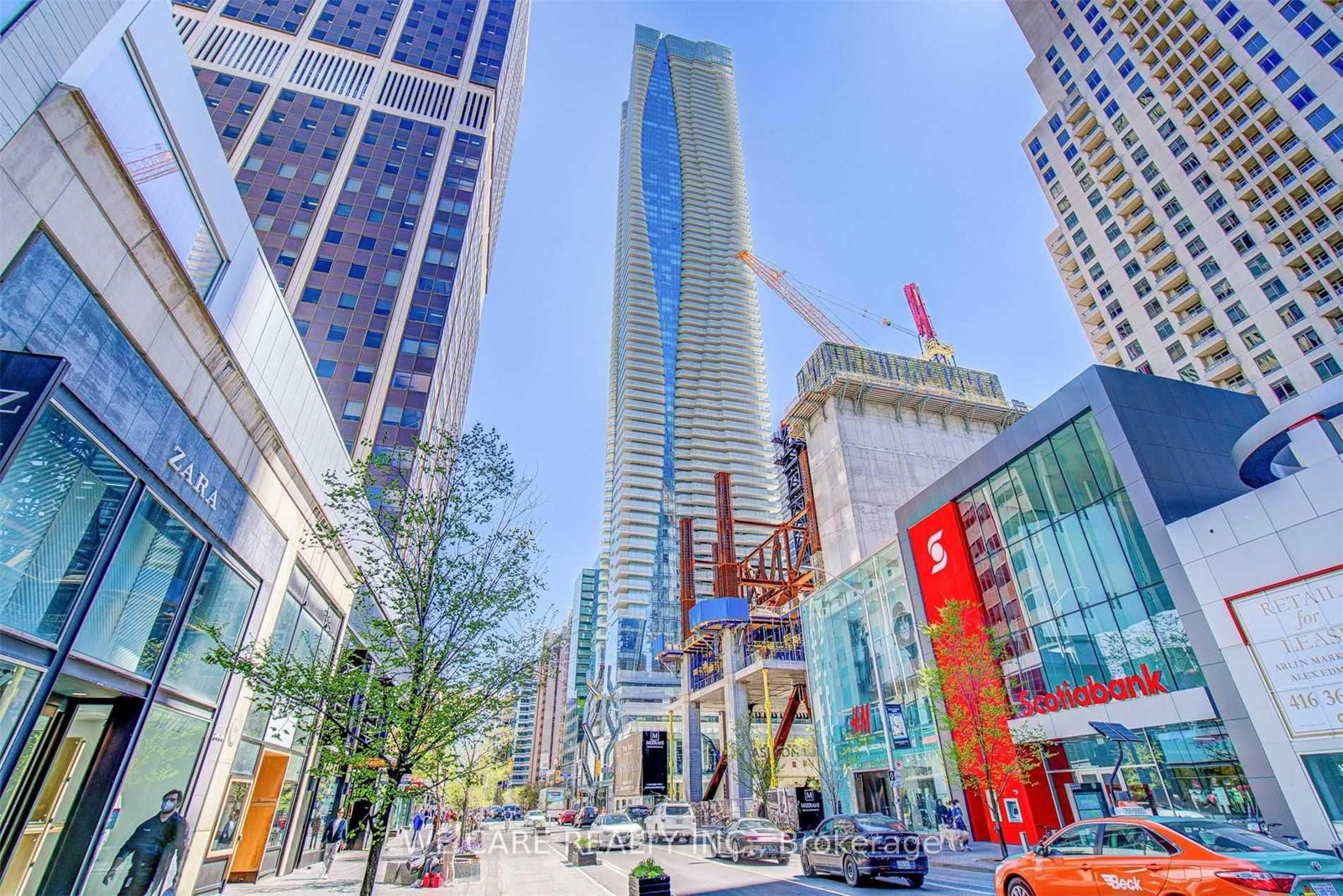 1 Bloor Street main photo