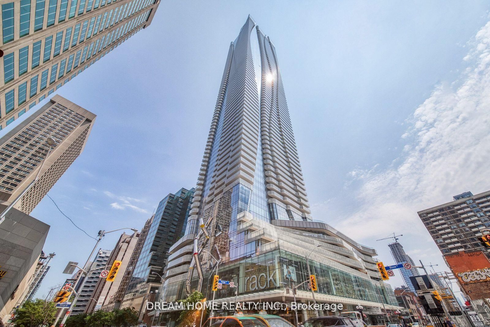 1 Bloor Street main photo